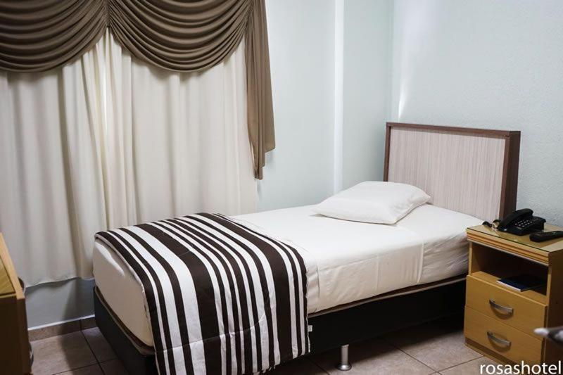 Rosa'S Hotel Toledo  Extérieur photo